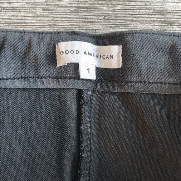 Good American flare jeans - Picture 5 of 8